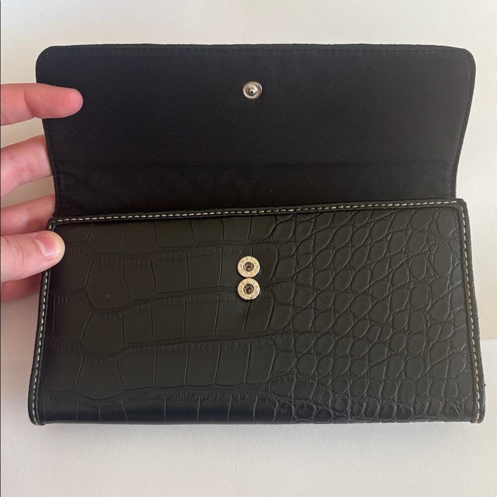 NWOT Tommy Hilfiger black long wallet - Picture 5 of 6